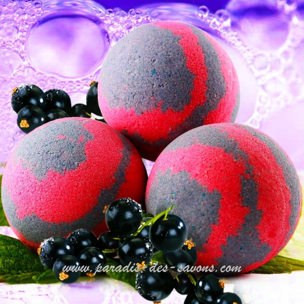 Bain effervescent au cassis