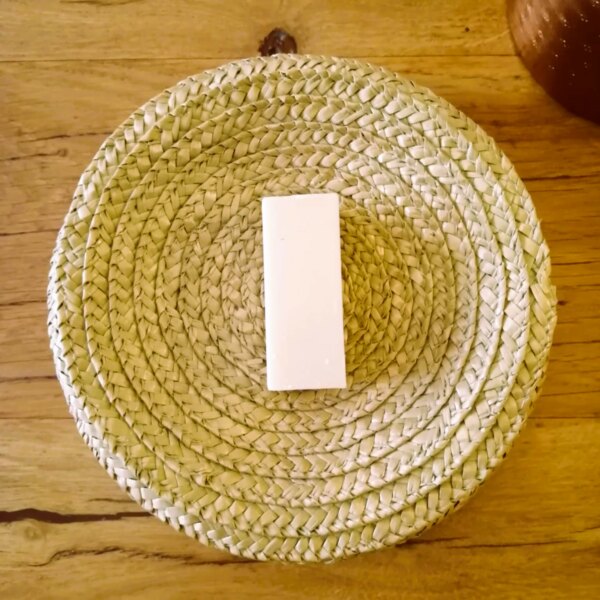 gomme détachante au bicarbonate